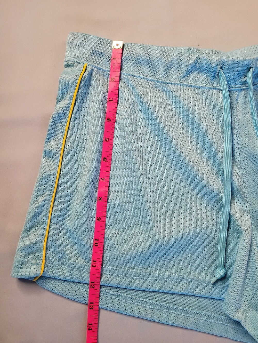 No Boundaries Light Blue Athletic Mesh Shorts with Yellow Trim - Picture 3 of 7